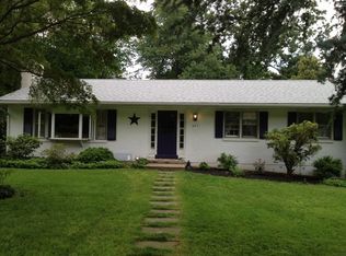 407 Meetinghouse Ln, Media, PA 19063