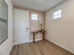 6025 Sunshine St #6, Las Vegas, NV 89118