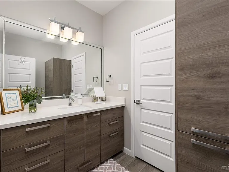 5816 Pelican Ave — Photo 16