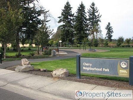 2nd image of 10210 NE 142nd Ave Lot 128