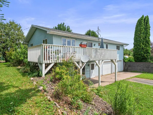549 21st Ave, Cumberland, WI 54829
