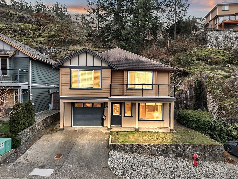 1st image of 609 Kingsview Rdg