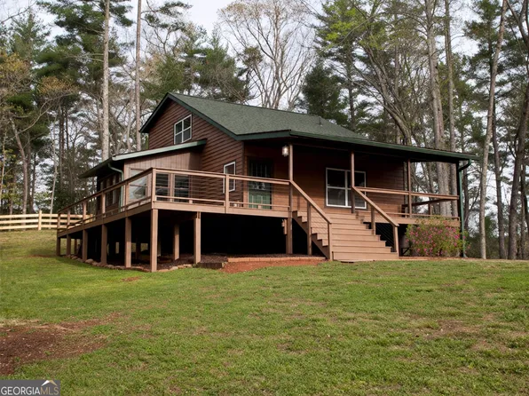 221 Muscadine Rd, Dahlonega, GA 30533