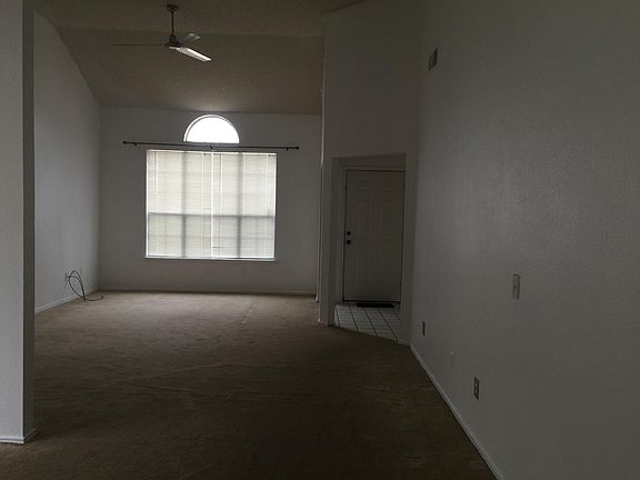 2nd image of 844 Chaparral Dr