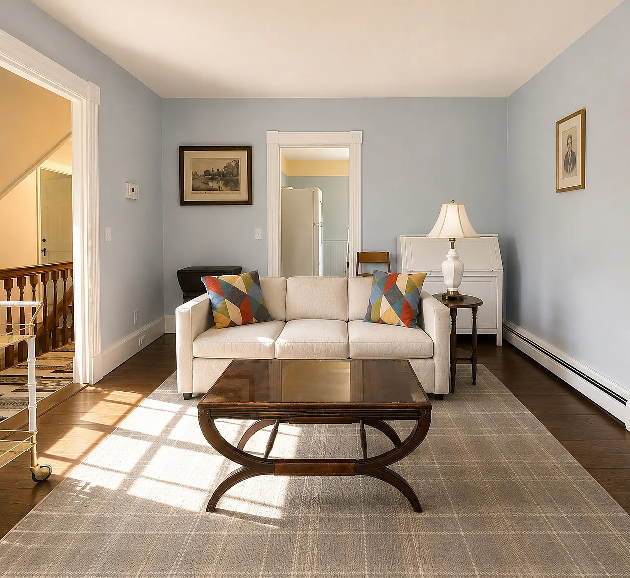2 bed, 1.0 bath, 900 sqft, $2,400 — Photo 2