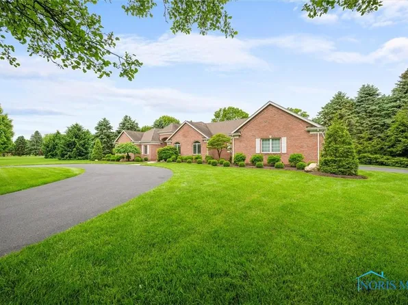 3464 Stonebrooke Ln, Maumee, OH 43537