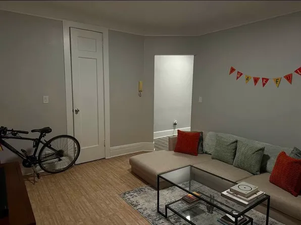 34-15 37th Avenue image 1 of 6