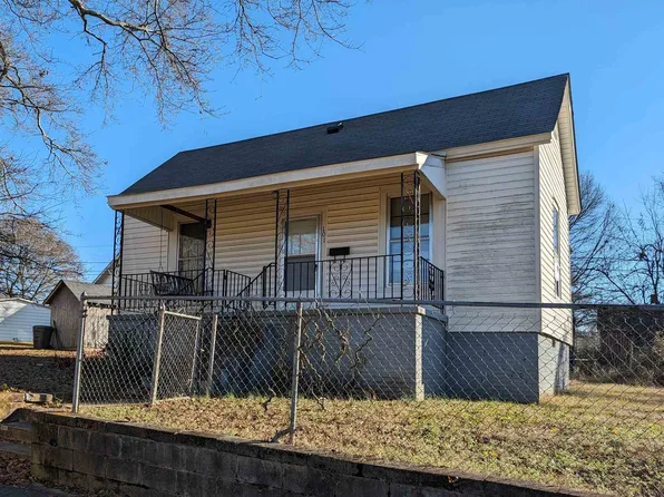 101 Davis St, Clinton, SC 29325