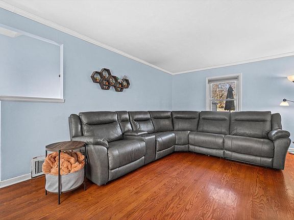 5th image of 2858 South 53rd STREET