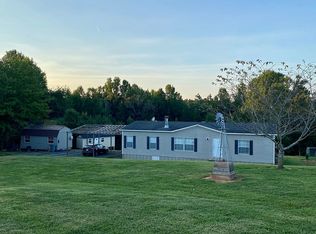 325 Hubert Harris Rd, Cornelia, GA 30531