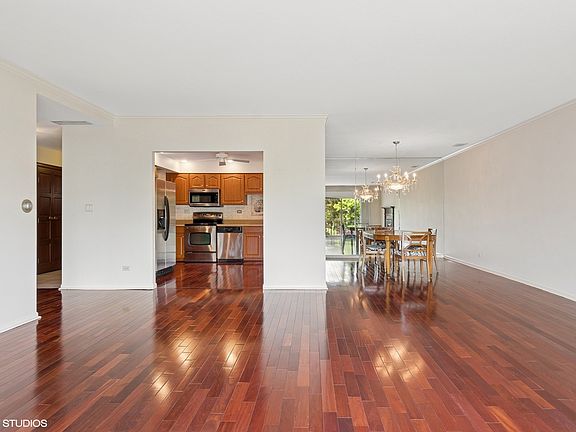 5th image of 6 Oak Brook Club Dr APT K202