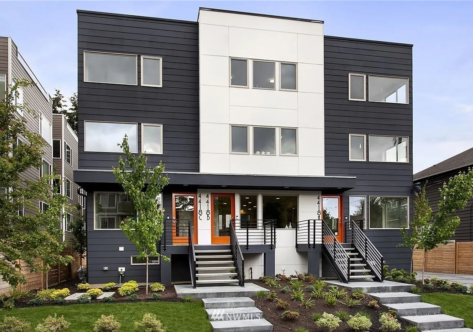 Beautifully Situated Fremont Townhouse- Dedicated Office Space — Photo 1