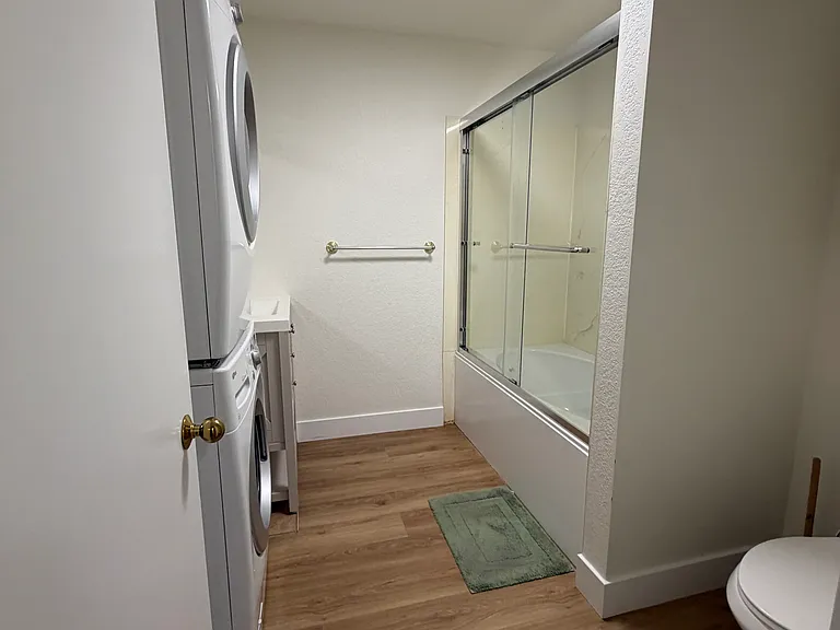 1940 Prospector Ave #214 — Photo 8