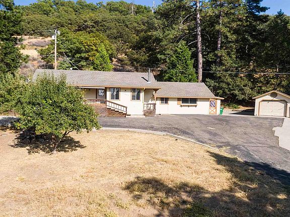 2nd image of 23833 Quaker Ln