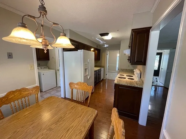 1210 Rasco Rd W — Photo 13