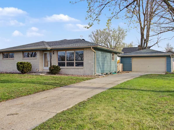 302 E 5th St, Huxley, IA 50124