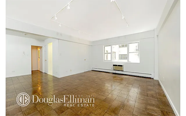 Sold by Douglas Elliman | media 8