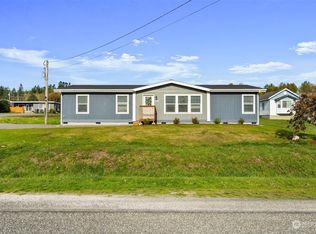 5514 Hillvue Rd, Blaine, WA 98230