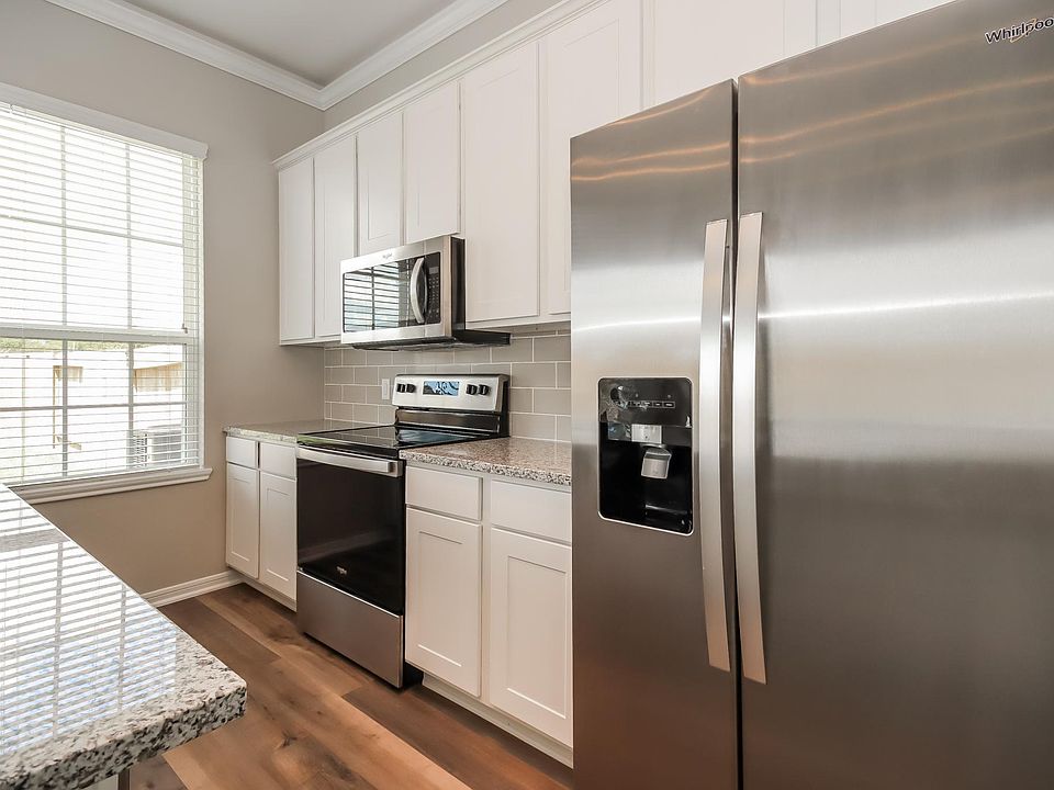 1st image of 9913 Crescent Cove Dr #45915046c