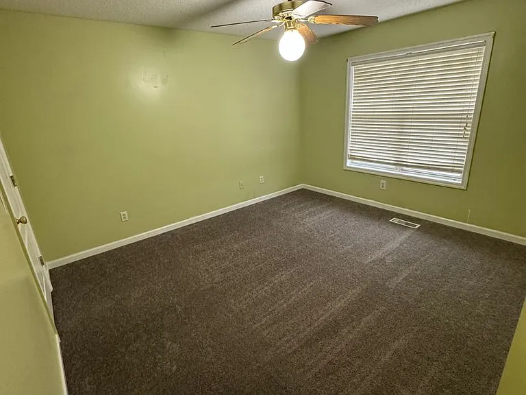 120 Palm Dr — Photo 9