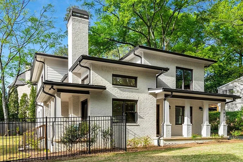 4 bed, 3.5 bath, 3364 sqft, $6,300 — Photo 1