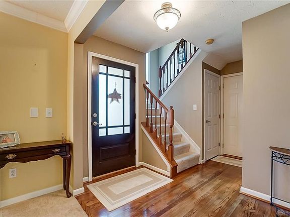 3rd image of 7373 Welbeck Dr