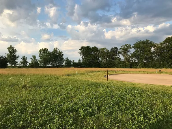 3007 N Brickhouses Rd, Urbana, IL 61802