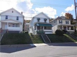 714 7th Ave, Coraopolis, PA 15108