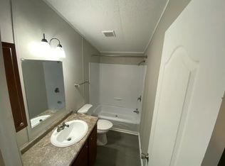 2126 Jeffersonville Rd #94, Macon, GA 31217