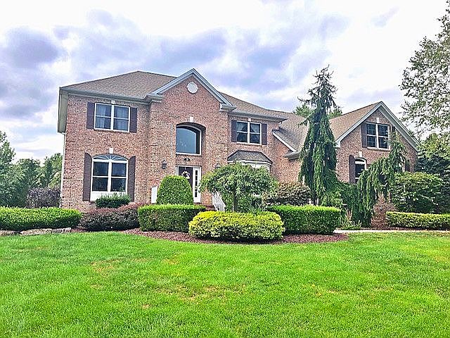 9 Woodmere Rd, Monroe Township, NJ 08831 | Zillow