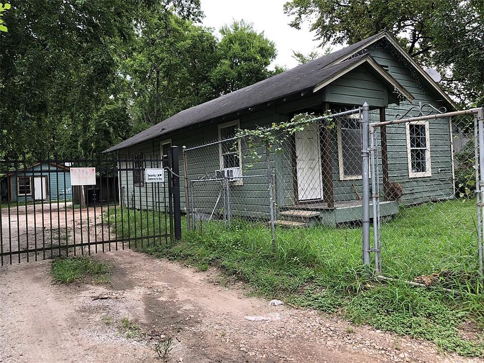 1st image of 1821 E Crosstimbers St