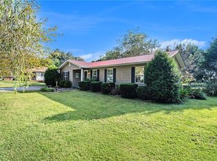 1046 Tech School Rd, Clarkesville, GA 30523