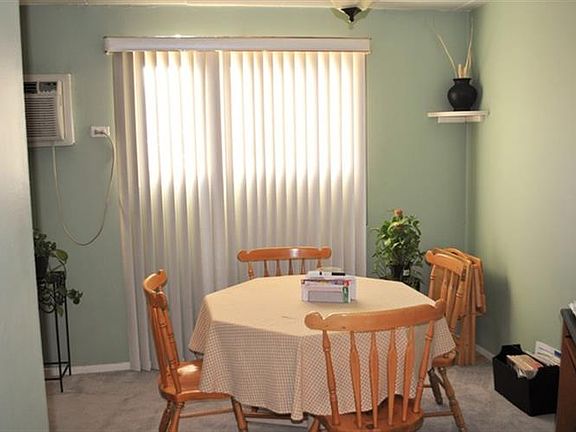 4th image of 2531 Thatcher Ave APT 1D