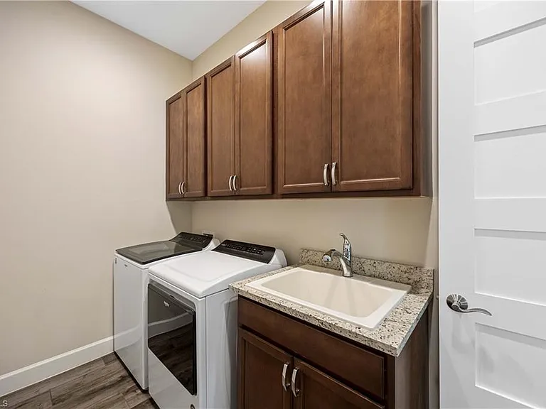 5855 Haiti Dr — Photo 28