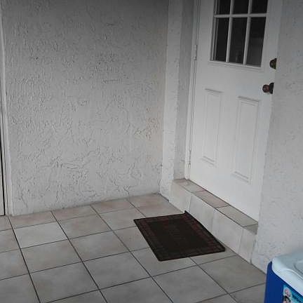 2nd image of 513 Shady Pine Way APT B2