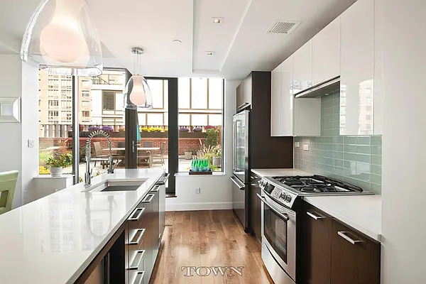 Sold by Town Residential | media 8