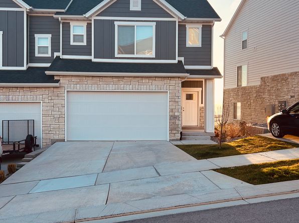 1061 Vista Ridge Dr