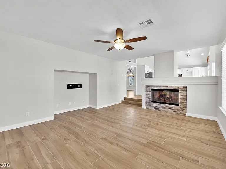 8112 Tropic Isle Cir — Photo 18