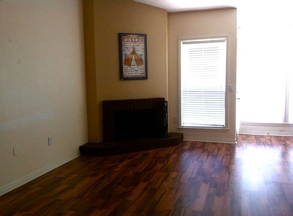 2nd image of 652 Grenadine Ct S #652
