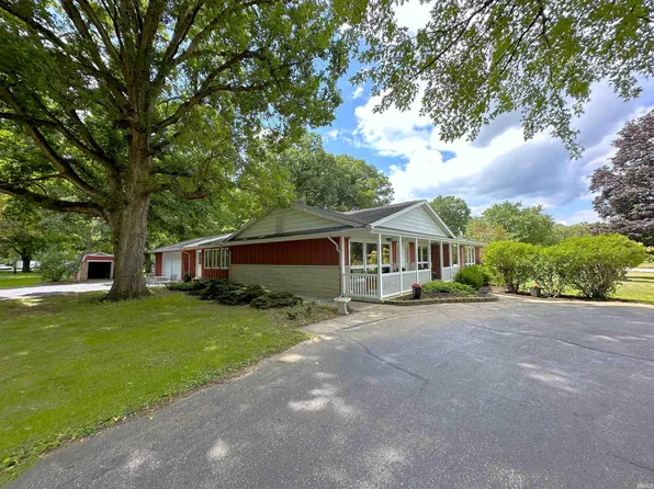 6278 E Woodhaven Ct, Monticello, IN 47960
