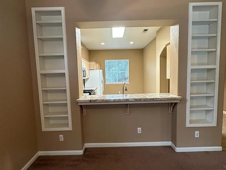 2688 E Omaha Ave — Photo 5