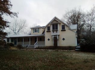 1902 Seminary St, Alton, IL 62002