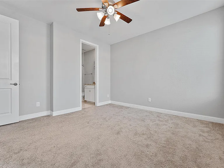 1221 W 19th St #B — Photo 17