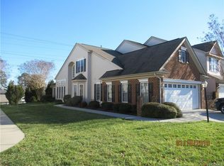 10207 Locklies Dr, Glen Allen, VA 23060