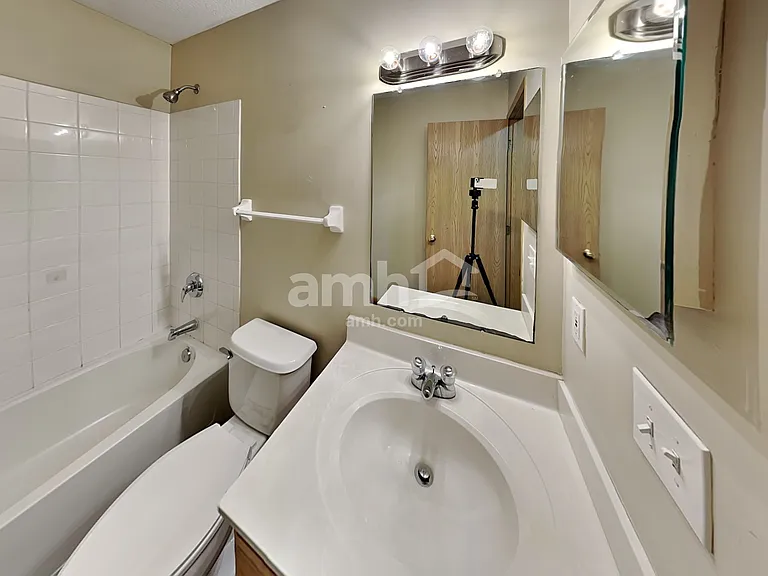 1833 Kathiwade Dr — Photo 14