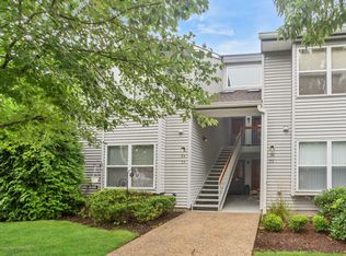 53 Aspen Ave, Englishtown, NJ 07726
