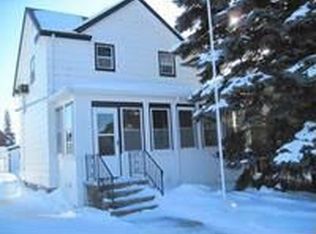 221 3rd Ave N, Wahpeton, ND 58075