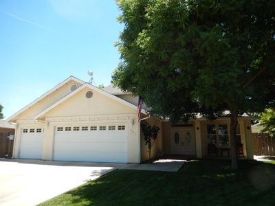 726 Meadow Ct, Exeter, CA, 93221