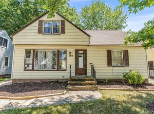 3842 Wallingford Rd, South Euclid, OH 44121