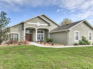 2818 Nesmith Estates Ln, Plant City, FL 33566